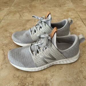 Fresh Foam Cruzv1 Reissue size 7